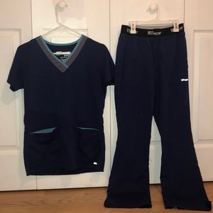 Grey’s Anatomy active scrubs